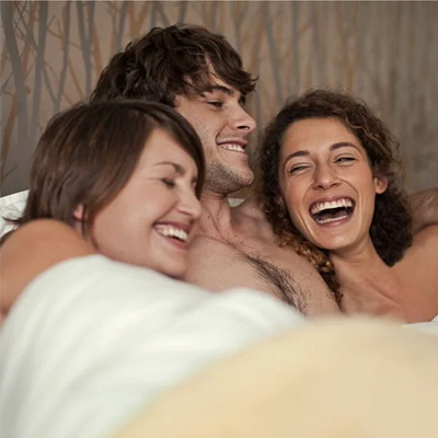 Ménage, Acompanhantes e Fantasias: Como Apimentar a Vida Sexual do Casal Sem Arrependimentos!